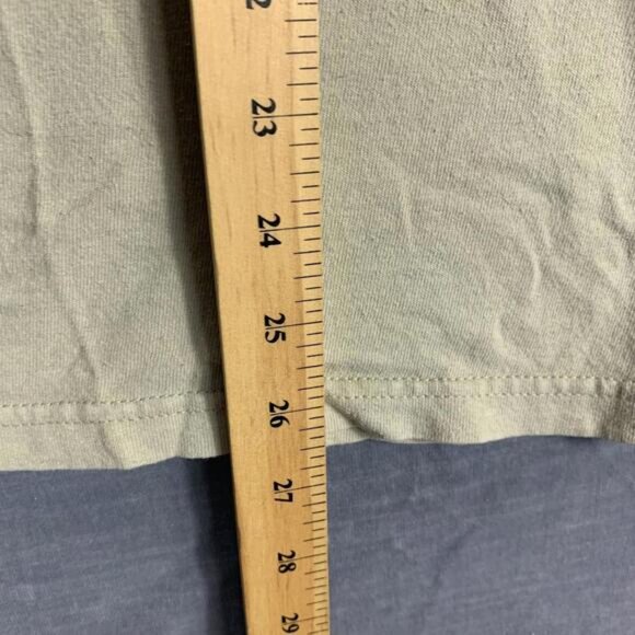 Cabelas Worlds Foremost Outfitter Mens Size M Beige TShirt - Picture 6 of 6